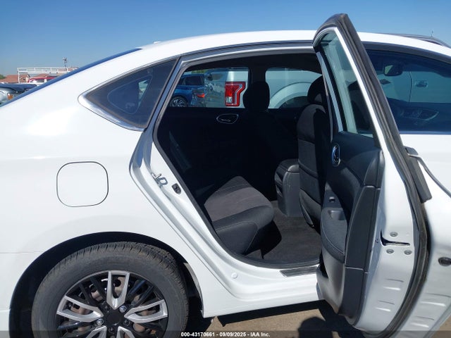 3N1AB7AP3FY296717 Nissan 2015