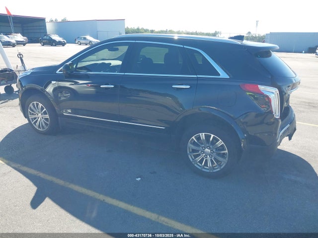 2019 CADILLAC XT5 1GYKNCRS4KZ207600 Photo 2