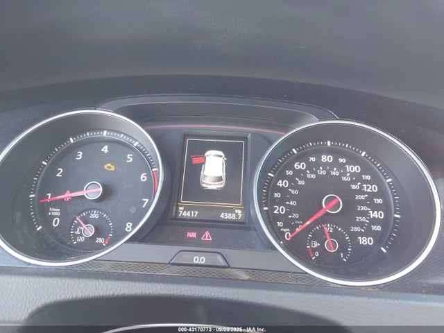 3VW547AU6GM022366 Volkswagen 2016