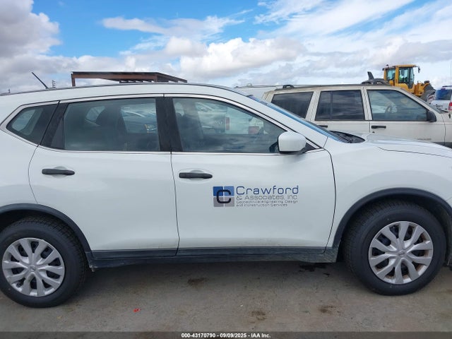 Nissan ROGUE S 2016 KNMAT2MV3GP632389 Image 13
