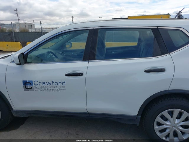 Nissan ROGUE S 2016 KNMAT2MV3GP632389 Image 14