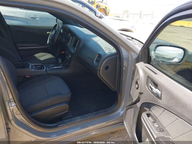 Dodge Charger 2019 2C3CDXBG6KH588722 Image 5