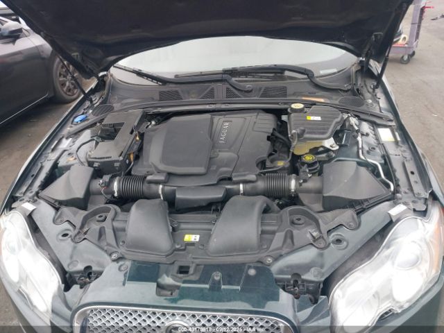 2011 JAGUAR XF SAJWA0FB1BLR92930 Photo 9