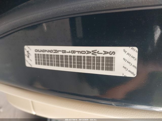 2011 JAGUAR XF SAJWA0FB1BLR92930 Photo 8