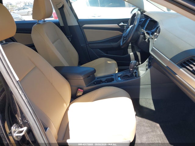 3VWC57BU0KM007230 Volkswagen 1.4 tsi