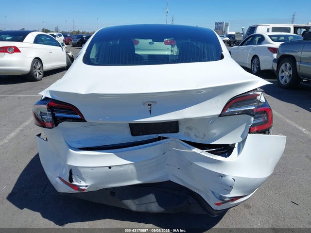 5YJ3E1EA2JF162186 Tesla MODEL 3