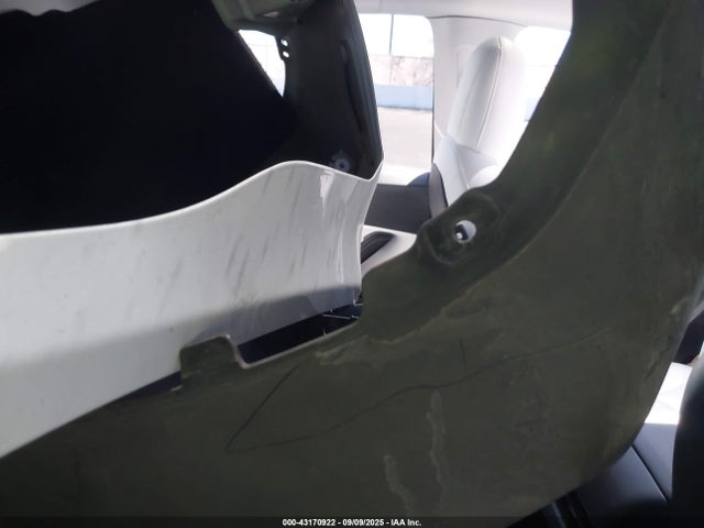 2021 TESLA MODEL Y 5YJYGDEE3MF219908 Photo 7