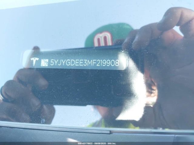 2021 TESLA MODEL Y 5YJYGDEE3MF219908 Photo 8