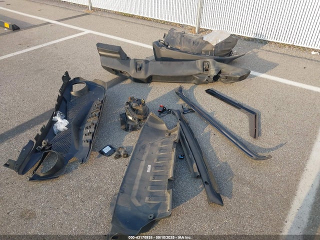 43170938 :رقم المزاد ، 1C4GJXAN8MW656688 vin ، 2021 Jeep Wrangler Sport S 4x4 مزاد بيع