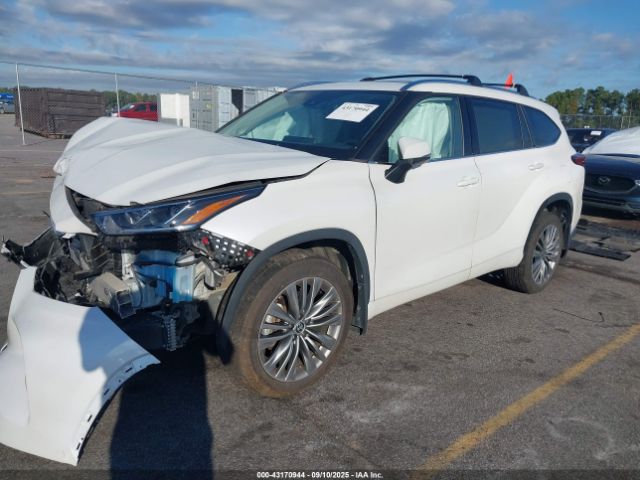 2022 TOYOTA HIGHLANDER 5TDFZRBH5NS182063 Photo 1