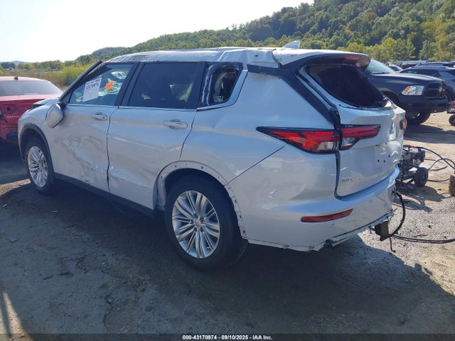 2024 MITSUBISHI OUTLANDER JA4J4UA87RZ022858 Photo 2