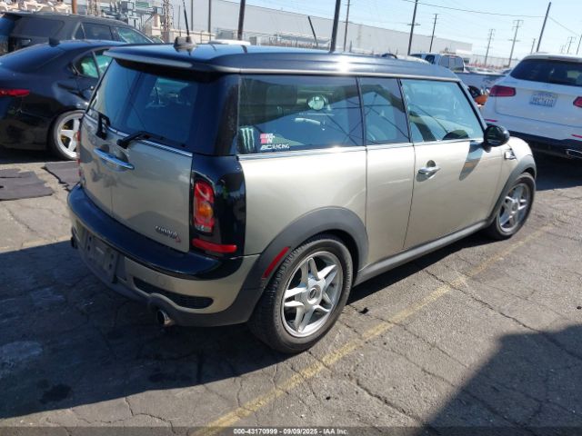 2010 MINI COOPER S CLUBMAN WMWMM3C53ATP93774 Photo 3