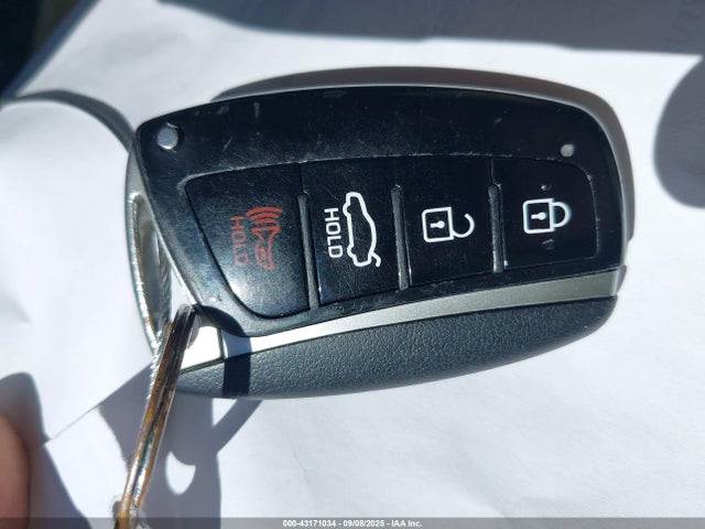 Aukcja sprzedaży 2015 Hyundai Genesis 3.8l, vin: KMHGN4JE7FU091430, numer aukcji: 43171034