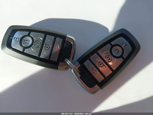 1FMJU1J80PEA27338 Ford gtdi-standard