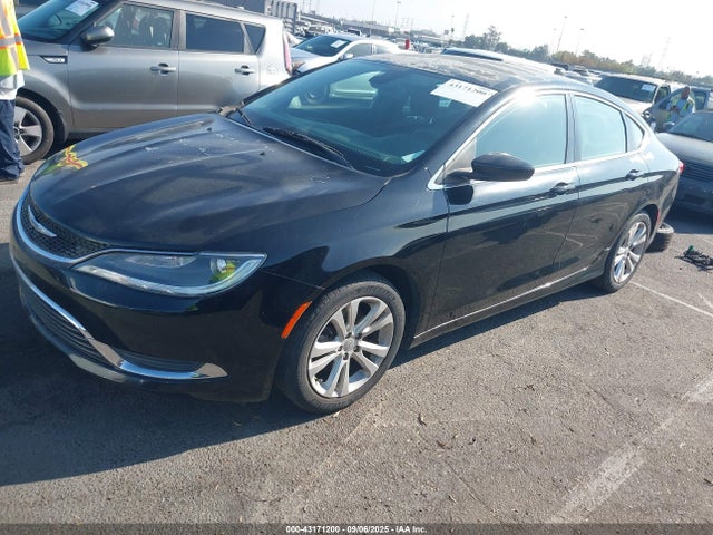 Chrysler 200 2015 1C3CCCAB8FN615157 Image 2