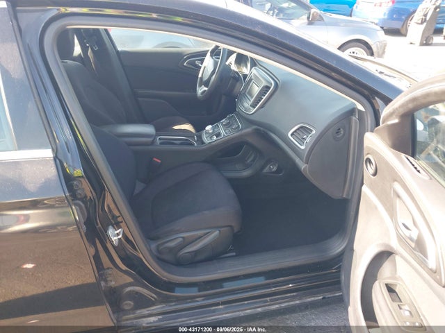 Chrysler 200 2015 1C3CCCAB8FN615157 Image 5