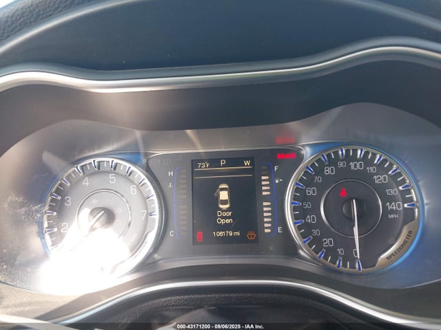 Chrysler 200 2015 1C3CCCAB8FN615157 Image 7