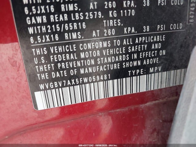 WVGBV7AX5FW059481 Volkswagen Tiguan
