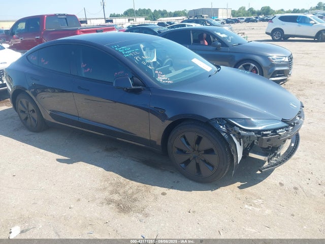 2025 TESLA MODEL 3 5YJ3E1EB8SF962565 Photo 0