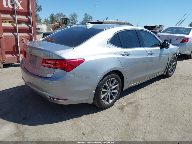 Acura k24w7 2018 19UUB1F37JA008001 Image 4