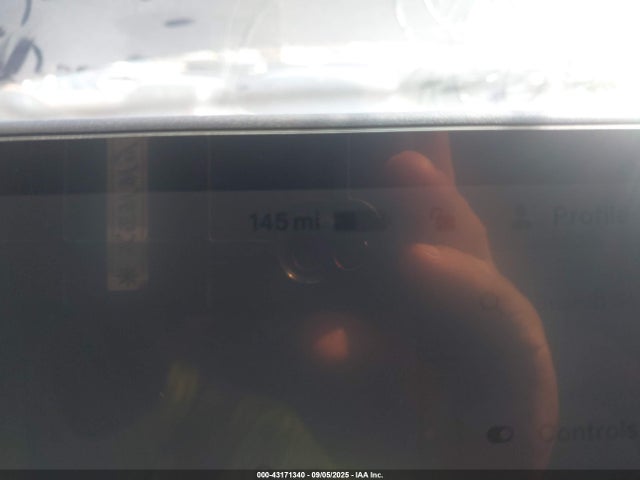 7SAYGDED6SF242106 Tesla Model Y