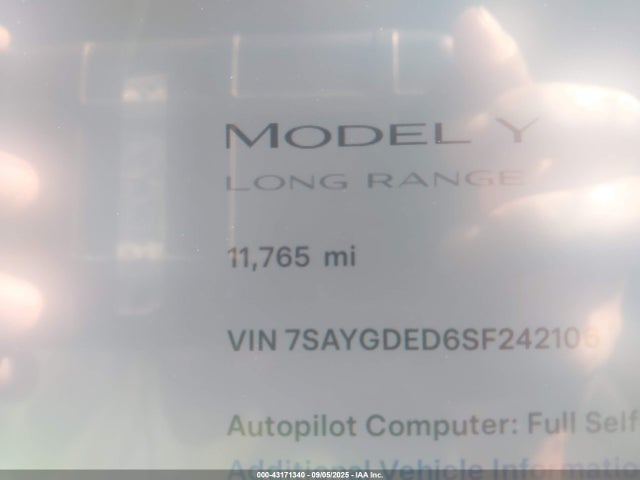2025 TESLA MODEL Y 7SAYGDED6SF242106 Photo 6