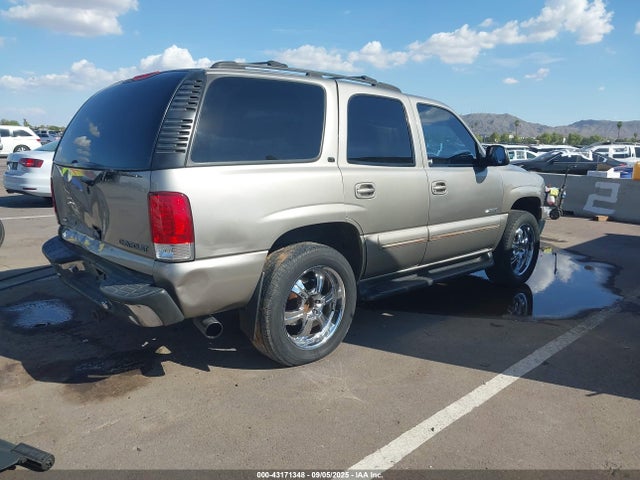 2001 CHEVROLET TAHOE 1GNEC13T31R164243 Photo 3