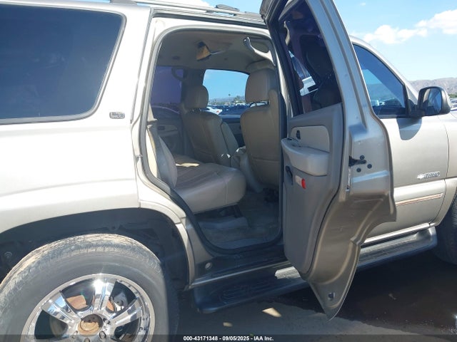 2001 CHEVROLET TAHOE 1GNEC13T31R164243 Photo 7