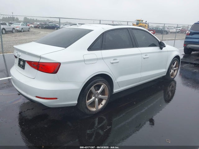 2015 AUDI A3 WAUACGFF0F1140517 Photo 3