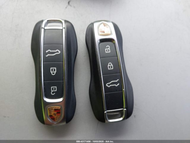 2025 PORSCHE CAYENNE WP1AA2AY0SDA02598 Photo 10