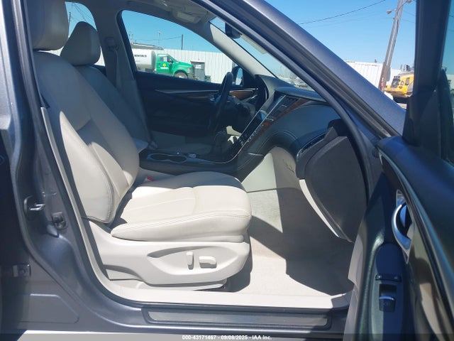 JN1EV7APXJM592094 Infiniti 2018