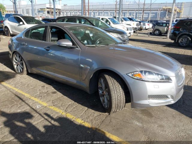 2015 JAGUAR XF SAJWJ0FF5F8U59829