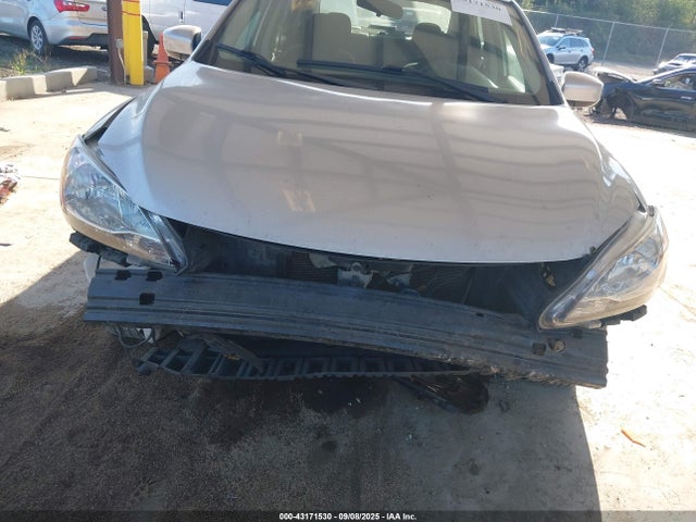 3N1AB7AP8EL690032 Nissan 2014