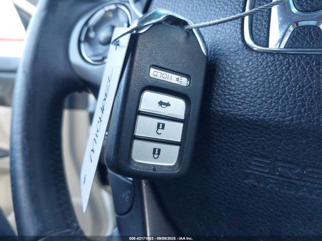 Honda k24w1 2014 1HGCR2F82EA142588 Image 11
