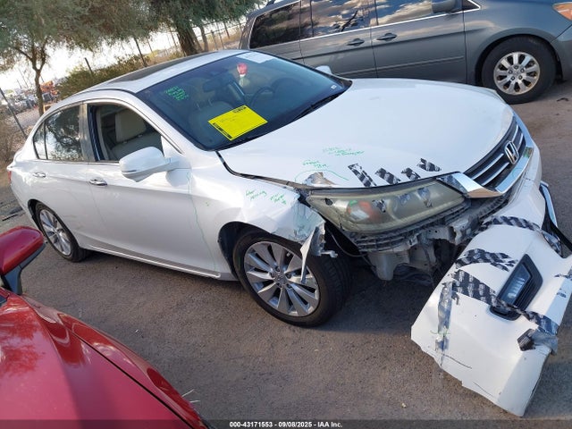 Honda k24w1 2014 1HGCR2F82EA142588 Image 13