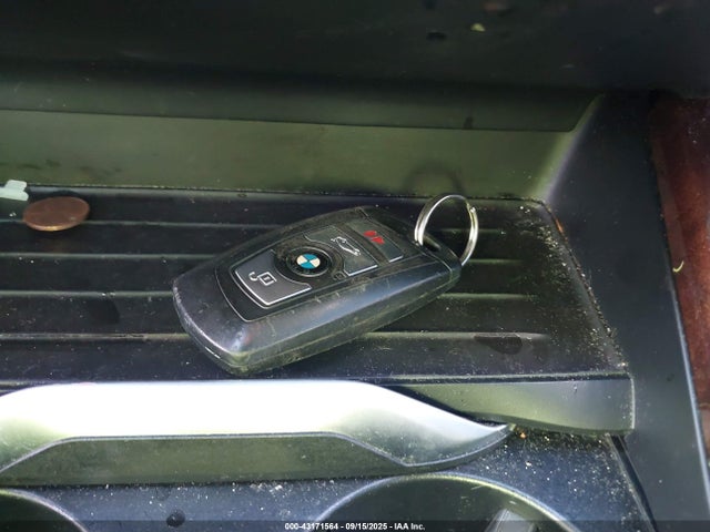 5UXWX9C5XF0D54023 BMW X3