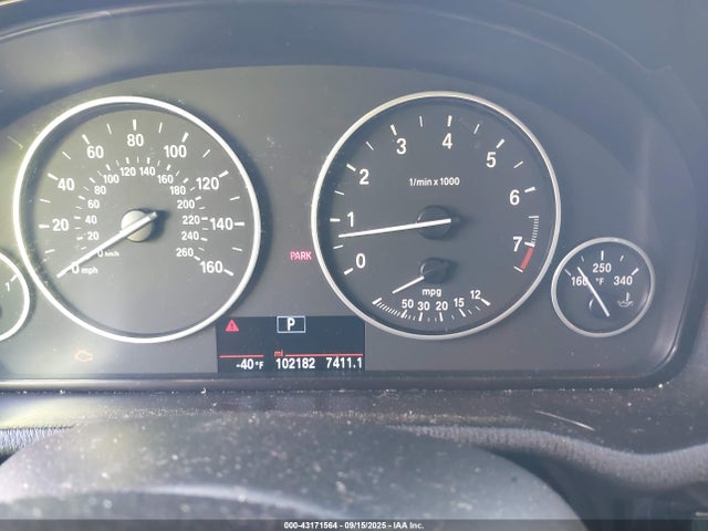5UXWX9C5XF0D54023 BMW X3