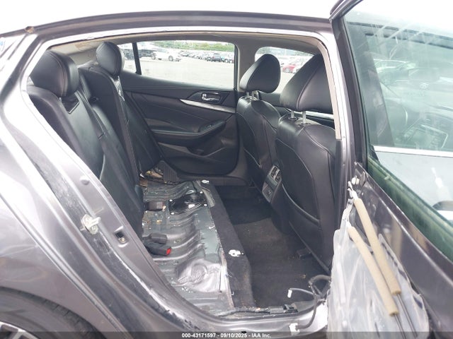 Nissan 2020 2020 1N4AA6DV7LC384801 Image 8