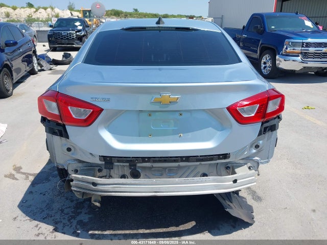 1G1BC5SM8J7120577 Chevrolet le2 -di: direct injection, vvt: variable valve timing, gen, alum