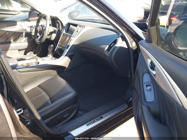 JN1EV7BP0MM704033 Infiniti 3.0l t