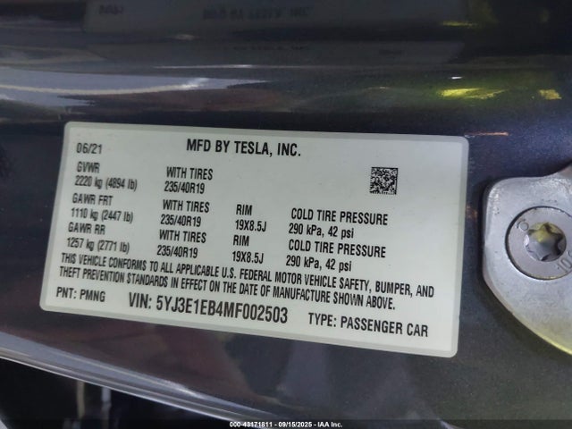 2021 TESLA MODEL 3 5YJ3E1EB4MF002503 Photo 8