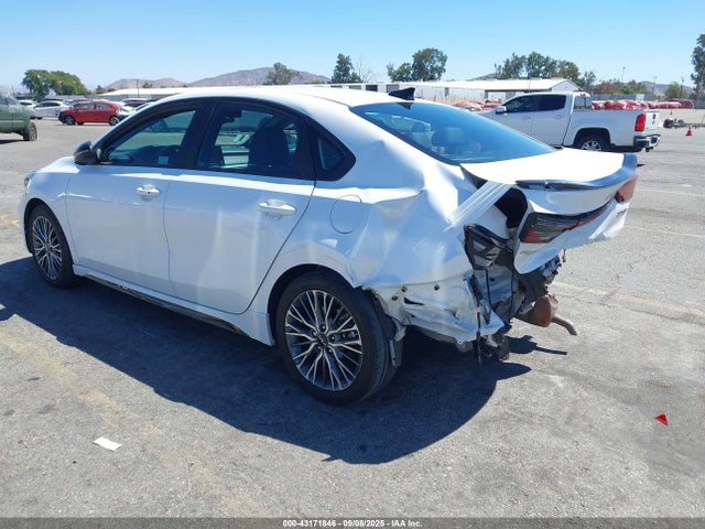 KIA Forte Gt-line 2023 3KPF54AD5PE553670 Image 3