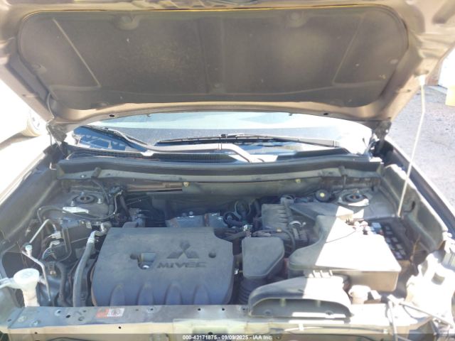 2016 MITSUBISHI OUTLANDER JA4AD3A37GZ007160 Photo 9