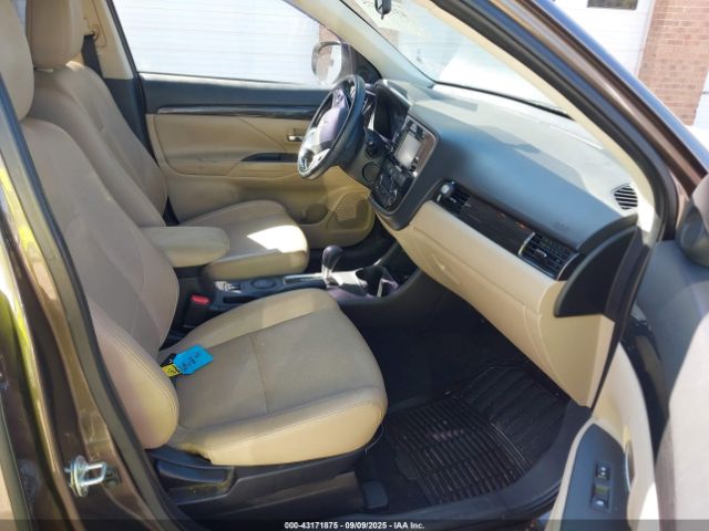 2016 MITSUBISHI OUTLANDER JA4AD3A37GZ007160 Photo 4