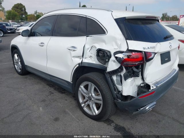 2021 MERCEDES-BENZ GLA 250 W1N4N4GB9MJ115965 Photo 2