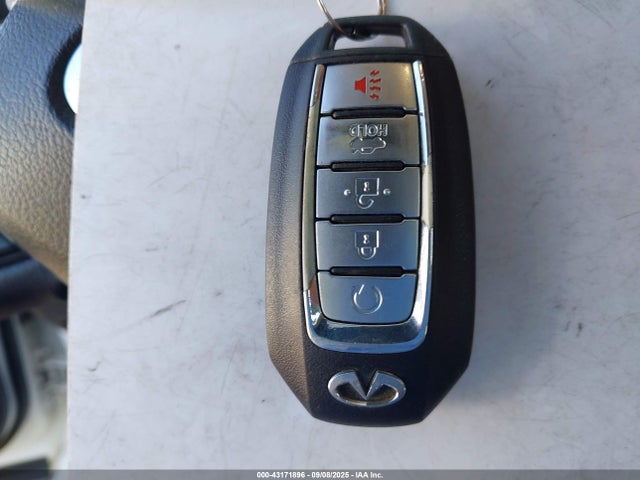 JN1EV7BP9MM706914 Infiniti 3.0l t