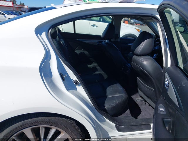 JN1EV7BP9MM706914 Infiniti 3.0l t