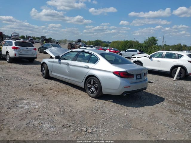 2021 BMW 530I WBA13BJ05MWW99051 Photo 2