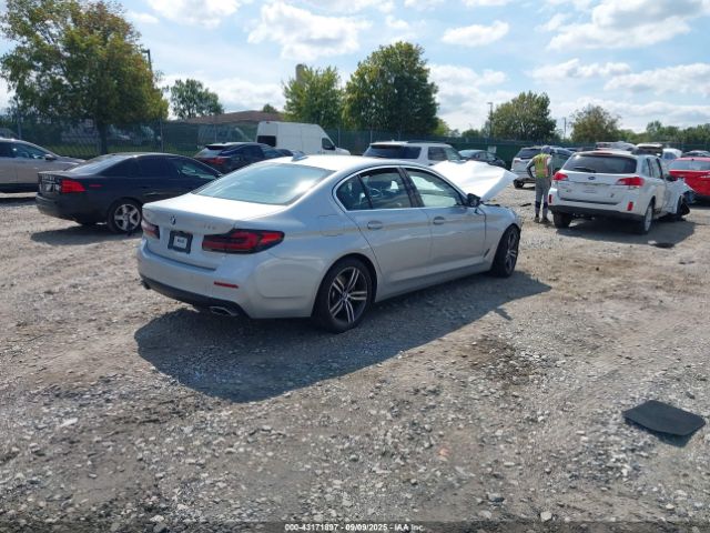 2021 BMW 530I WBA13BJ05MWW99051 Photo 3