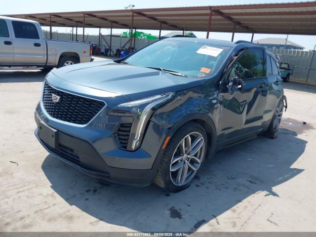 2019 CADILLAC XT4 1GYFZER47KF108094 Photo 1